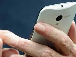 Gooripora Bomai residents aghast over poor cellular services